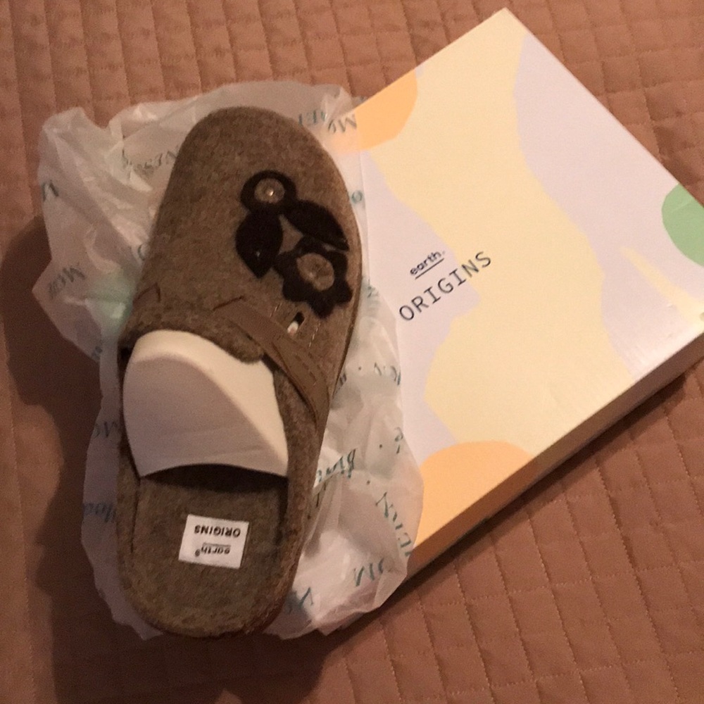 Comfortable Slides - Brand New Never Worn